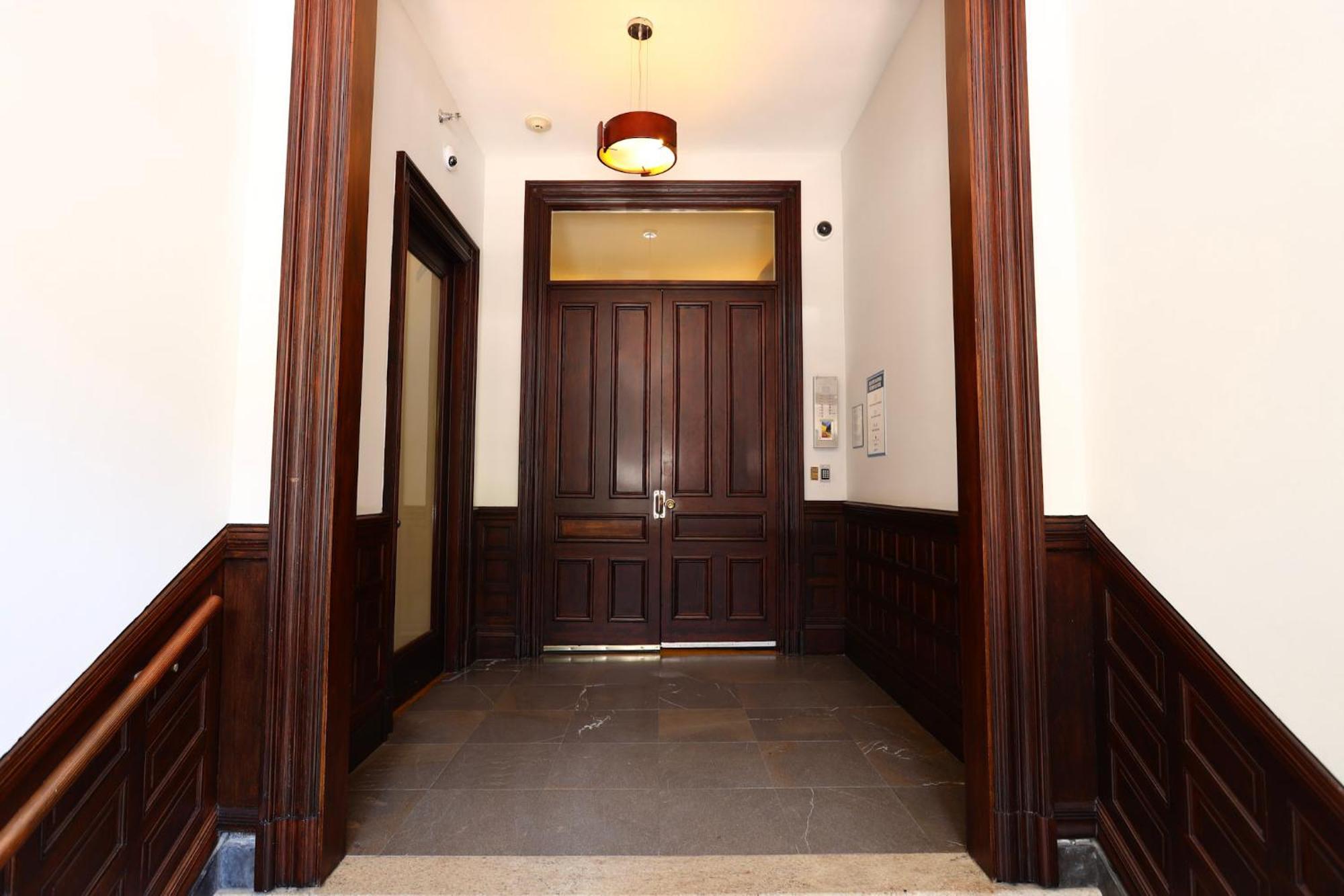 Cozy & Stylish Newbury Street Studio, #9 Boston Eksteriør billede